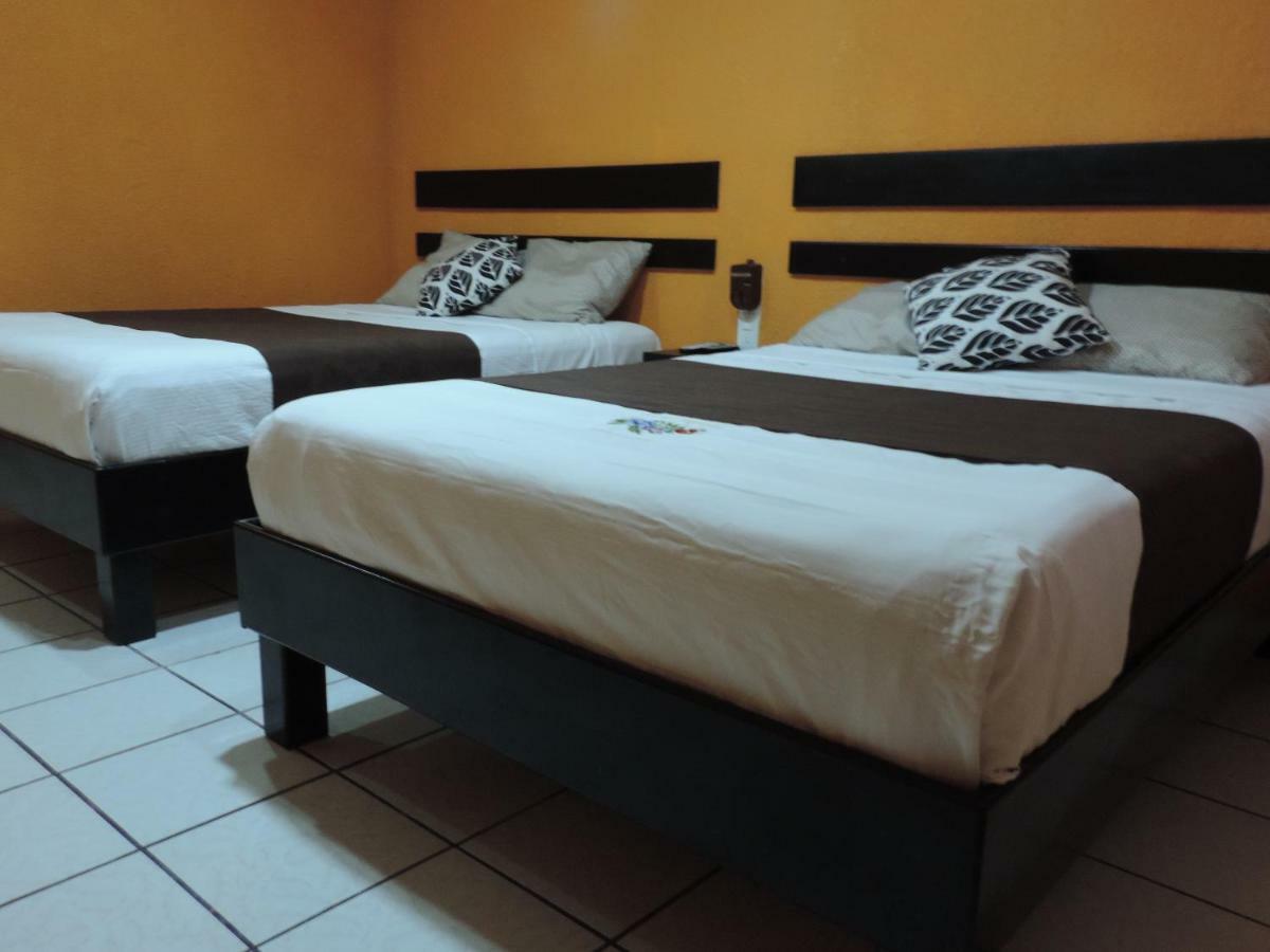 Hotel Casa Xcocay à Valladolid  Extérieur photo